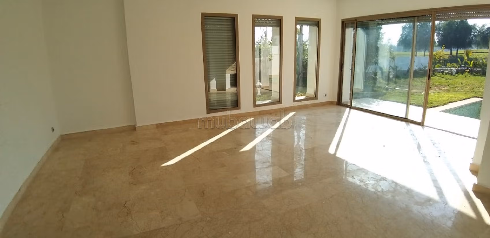 Villa front golf à louer prestigia ville verte