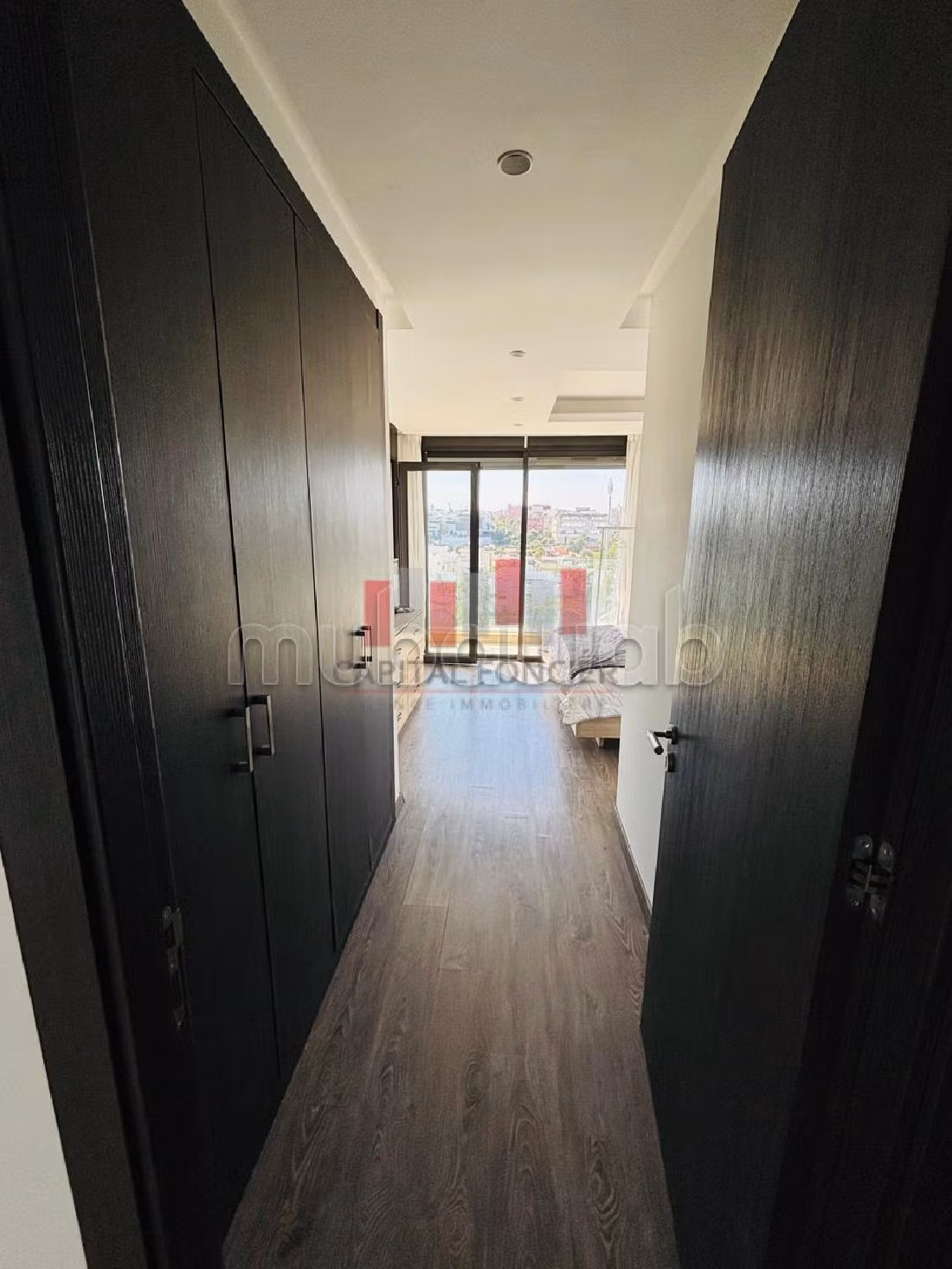 Alquila este piso en Ain Diab. Pequeña superficie 70 m². Bien decorado