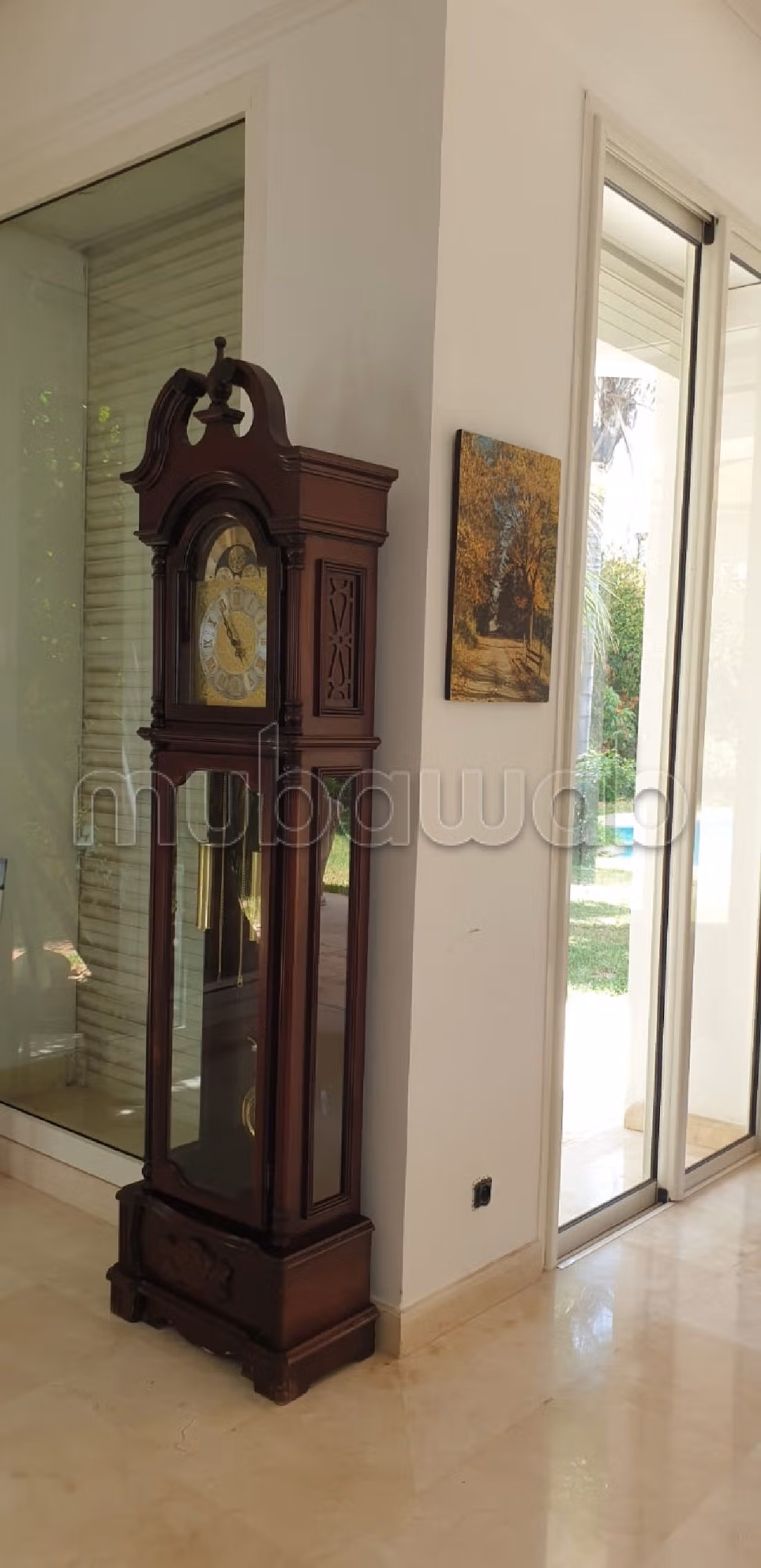 فيلات و منازل فاخرة للكراء بعين الذياب. 4 غرف. مكيف للهواء وحوض للسباحة