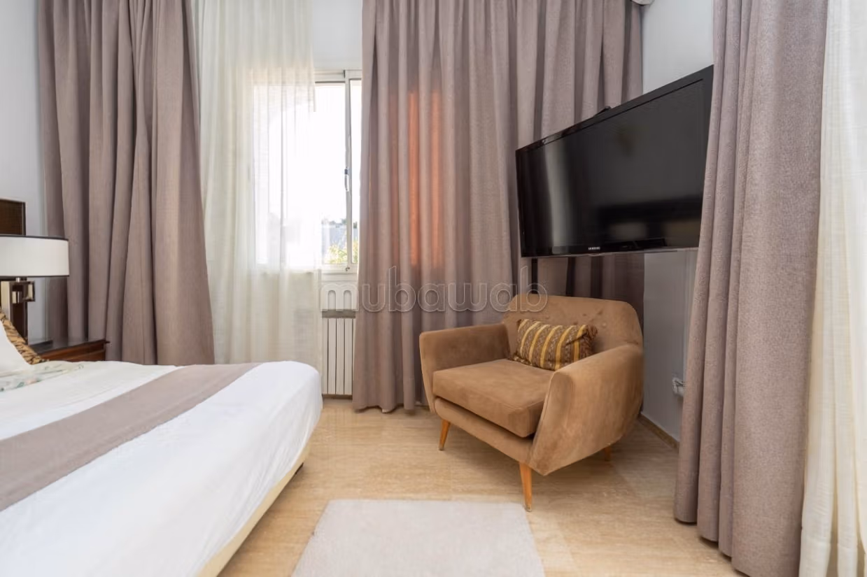 Villa di lusso in affitto a Ain Diab. 4 locali spaziosi. Piscina e servizio di concierge