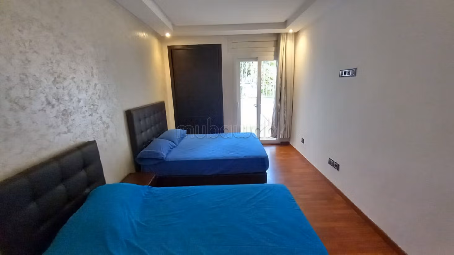 Encuentra un piso en alquiler en Californie. 3 bonitas habitaciones. Bien amueblado. 