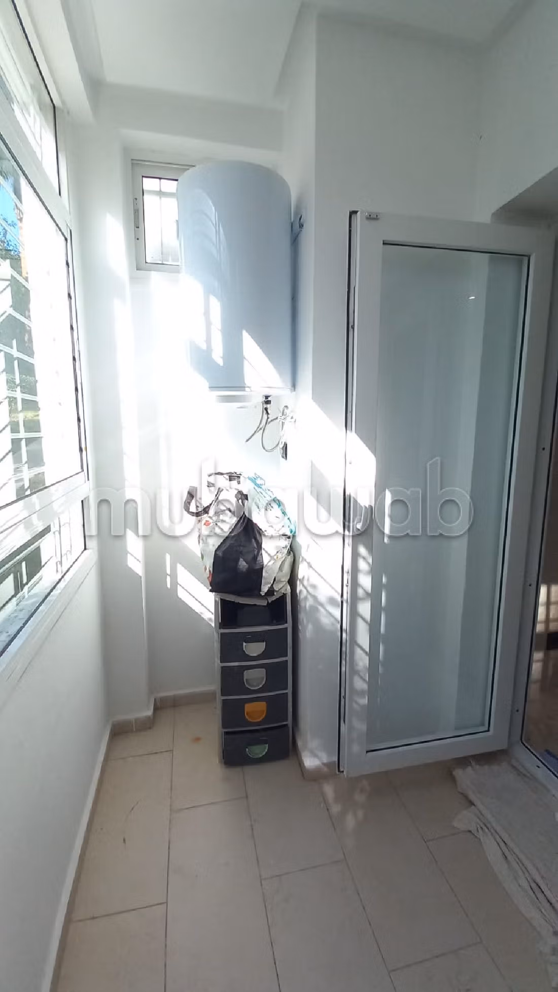 Encuentra un piso en alquiler en Californie. 3 bonitas habitaciones. Bien amueblado. 