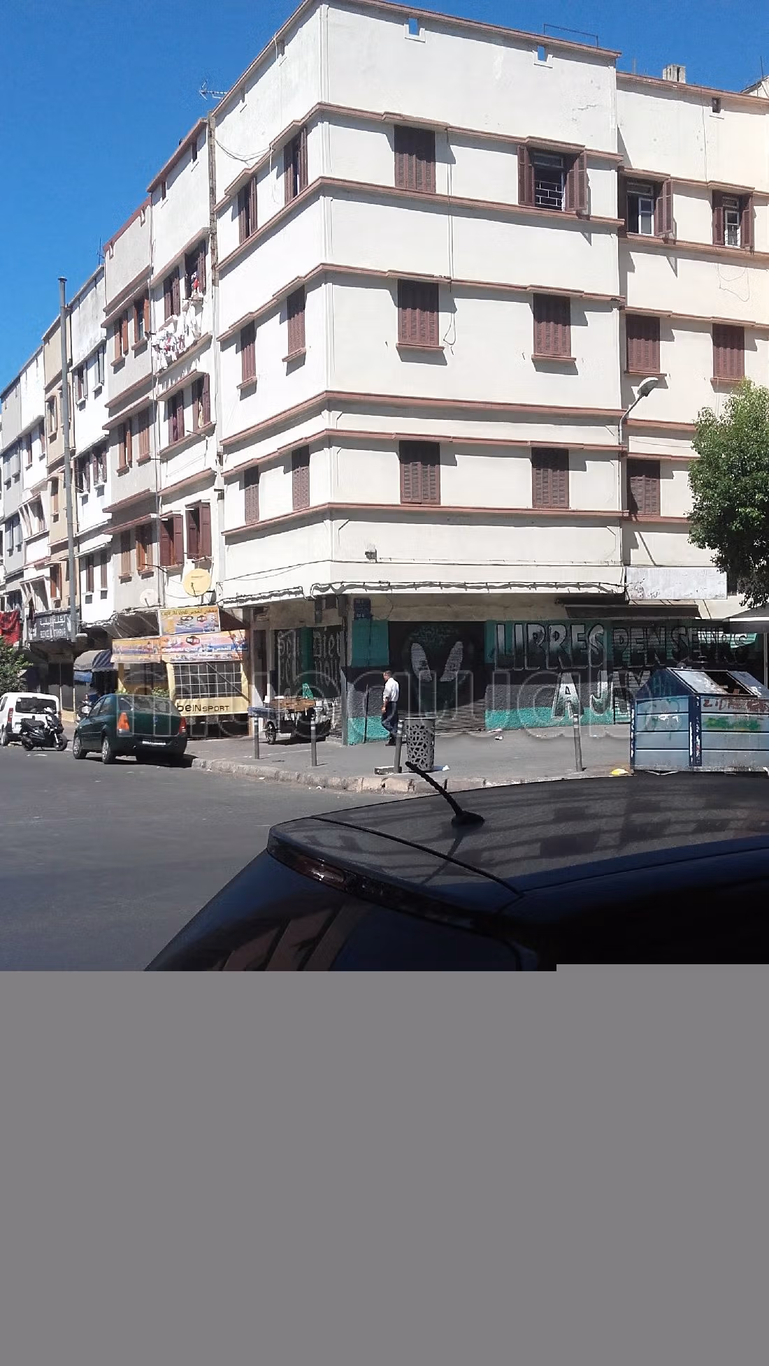 Acquista casa a Sidi Othmane. Superficie totale 88 m². Terrazzo.