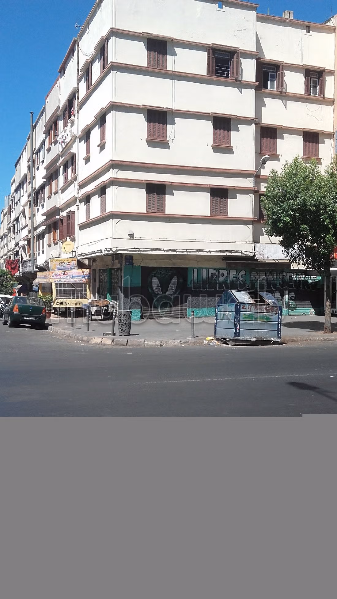 Acquista casa a Sidi Othmane. Superficie totale 88 m². Terrazzo.