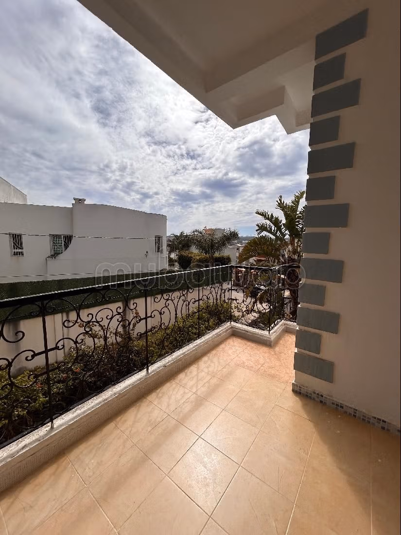 Villa en vente quartier moujahidine