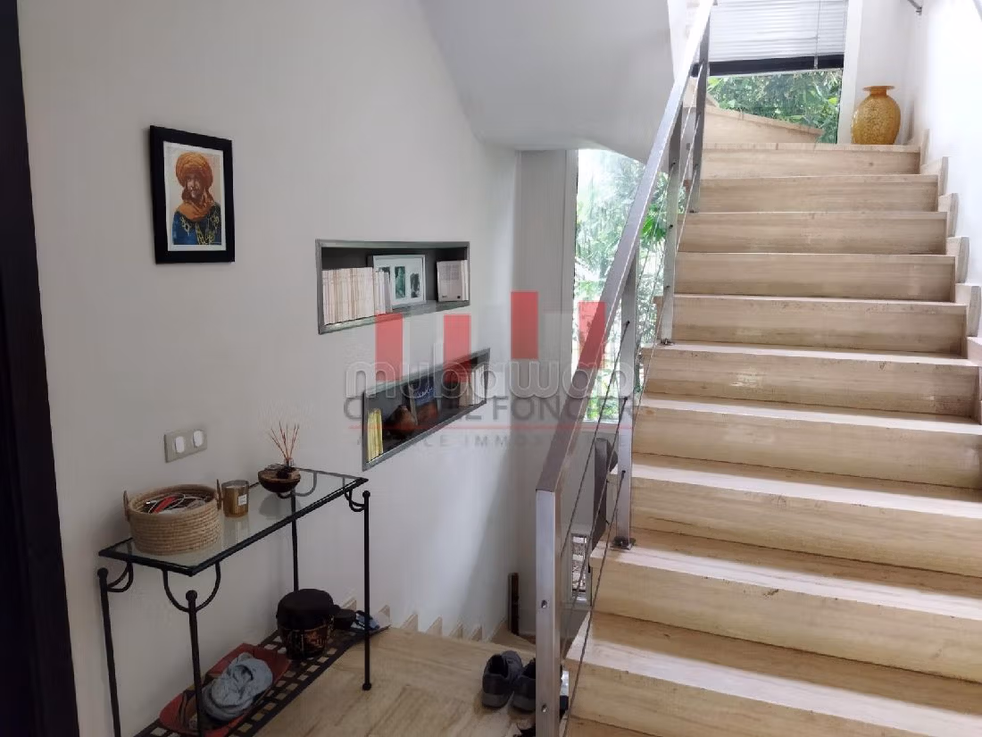 Villa moderne meublee