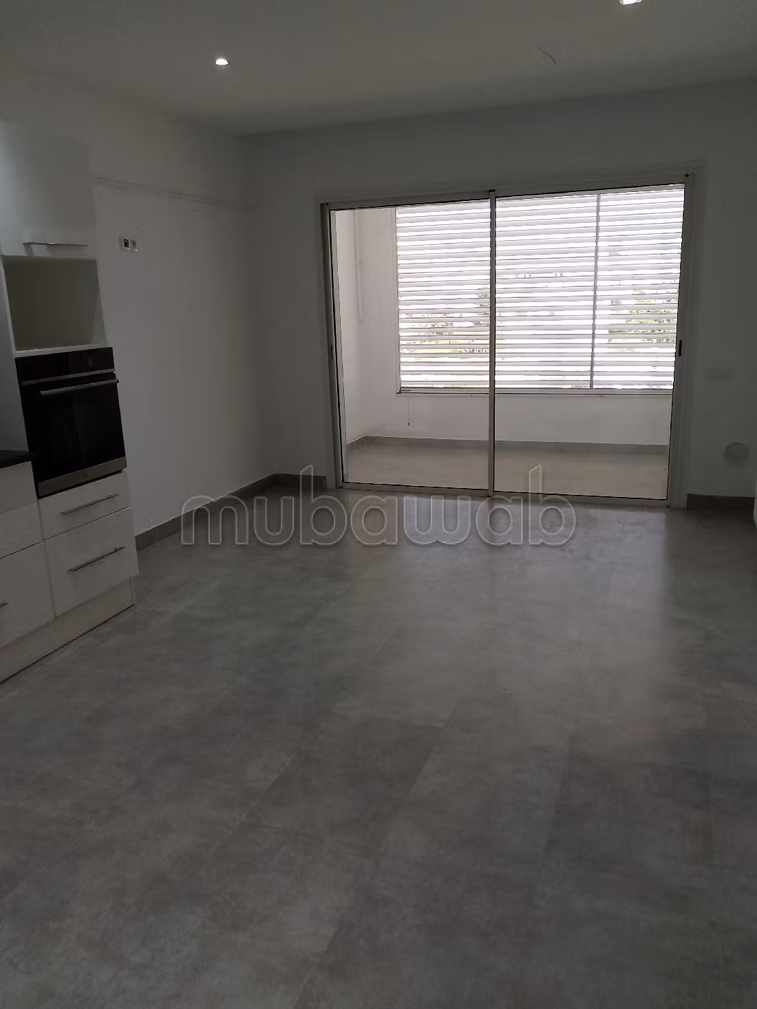 Affitta il tuo appartamento a Les Berges Du Lac 2. 5 locali. Vista sulle montagne, porta blindata. 