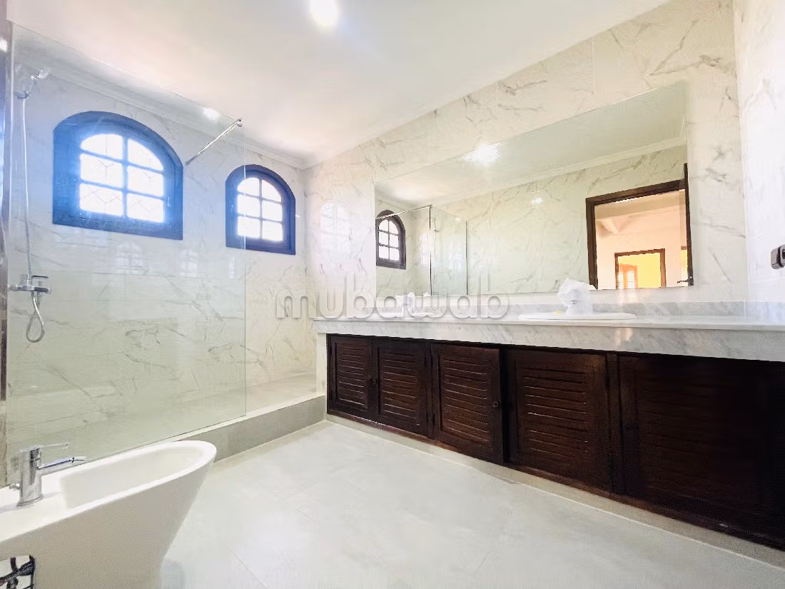 Location Sublime Villa Vide Ain Diab
