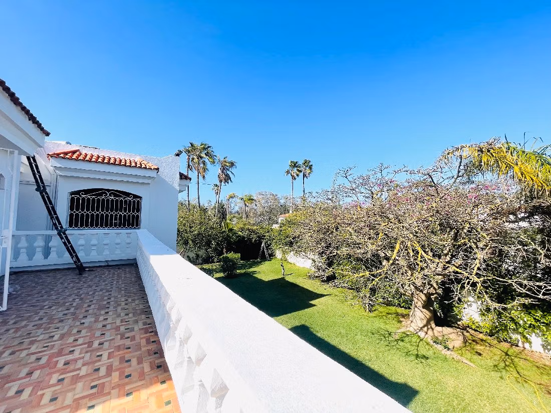 Location Sublime Villa Vide Ain Diab