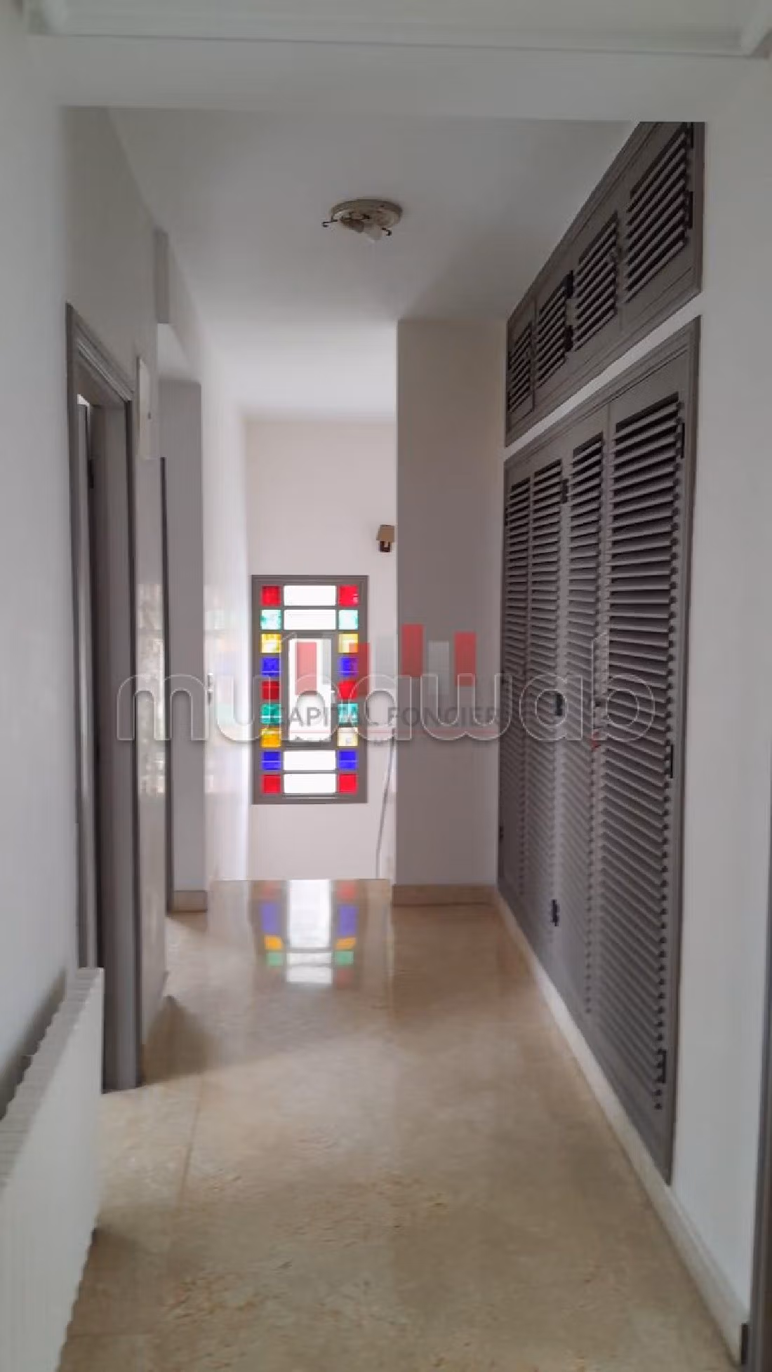 High quality villa rental in Ferme Bretonne Hay Arraha. 4 large living areas. Usable fireplace, caretaker service