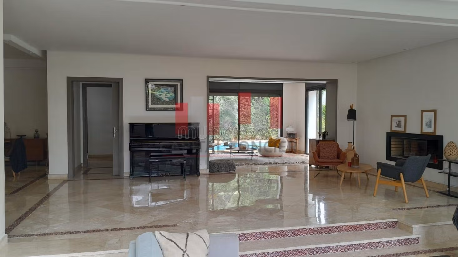 High quality villa rental in Ferme Bretonne Hay Arraha. 4 large living areas. Usable fireplace, caretaker service