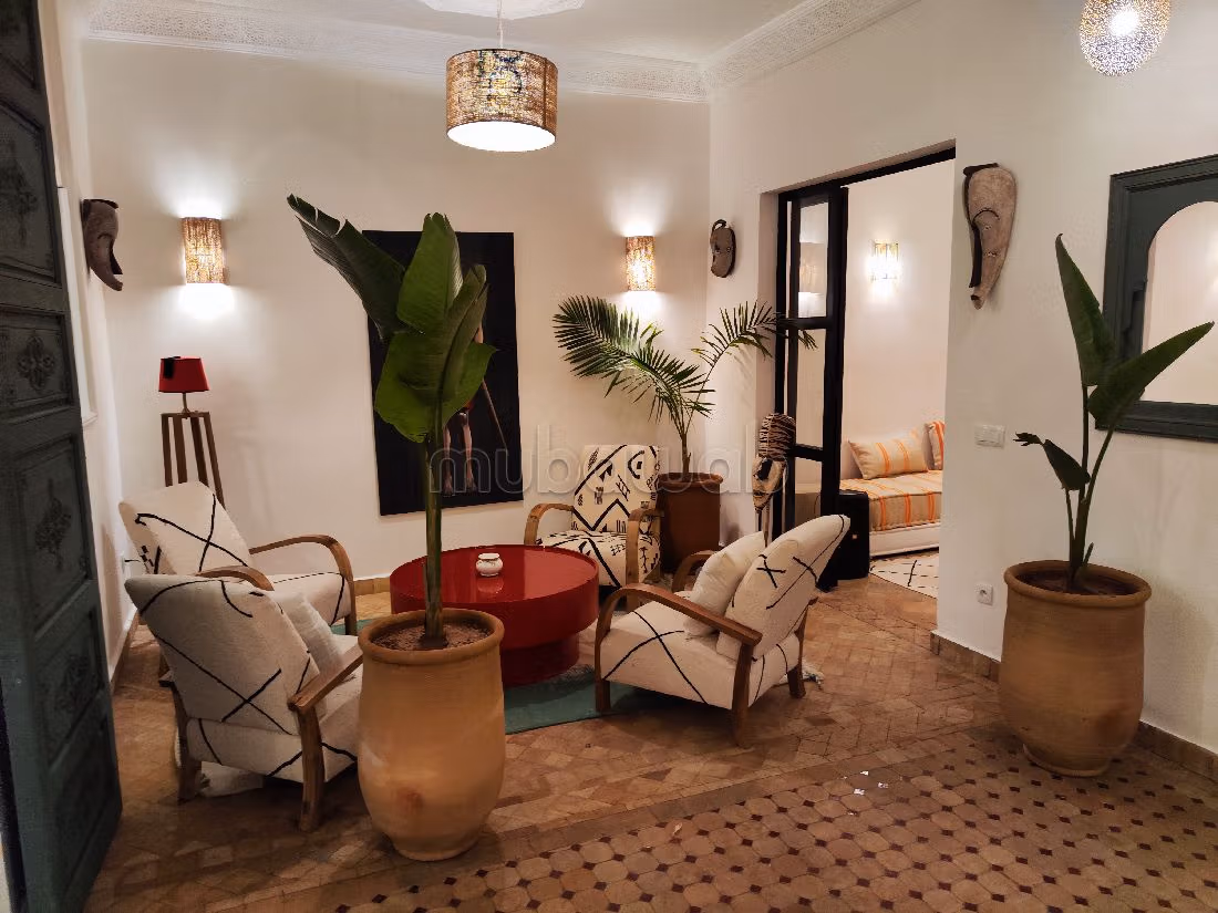 Meraviglioso riad in vendita a Assouel. 7 locali. Piscina e condizionatore