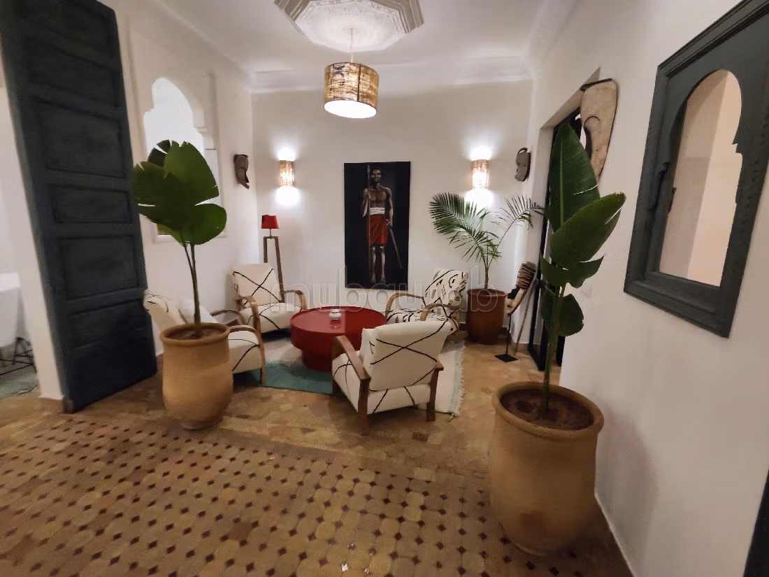 Meraviglioso riad in vendita a Assouel. 7 locali. Piscina e condizionatore