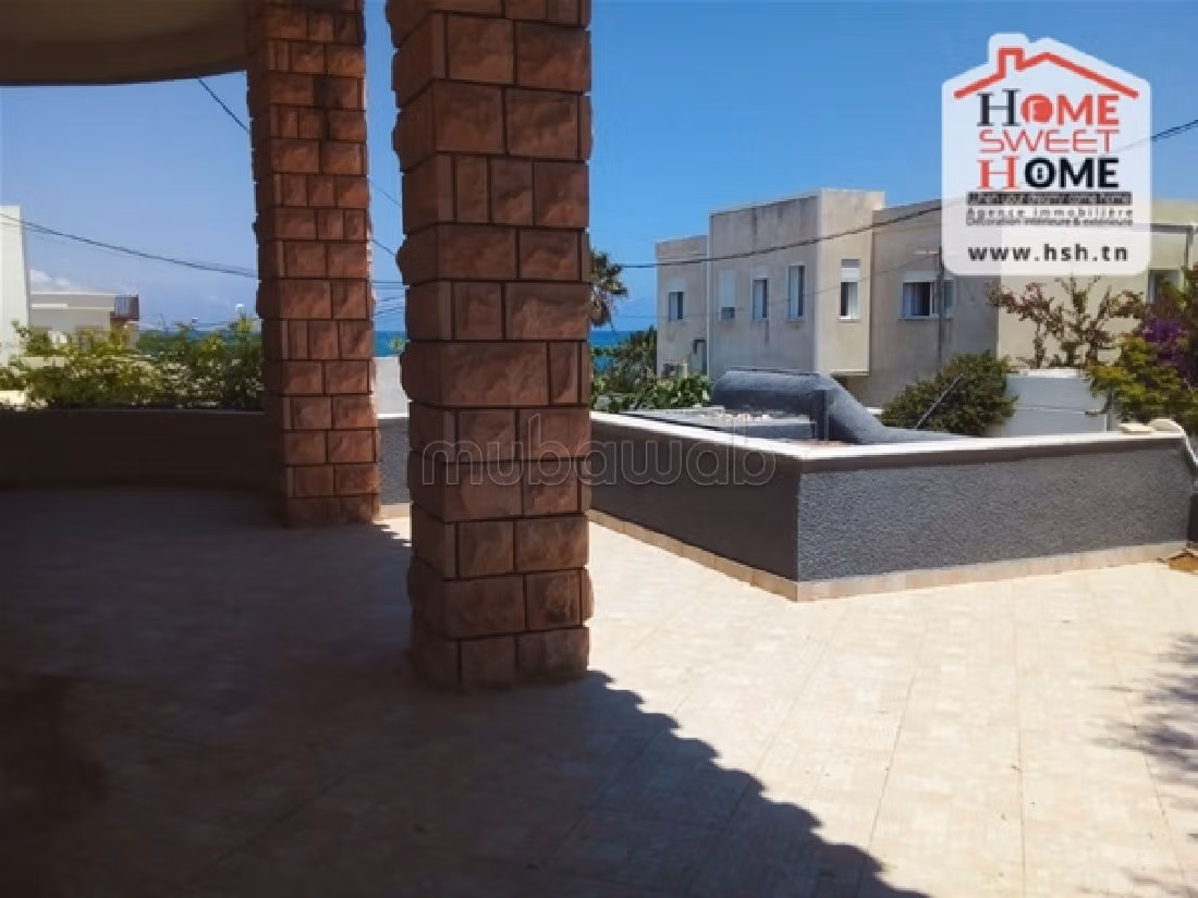 Etage Emmeline à Louer à La Marsa Corniche