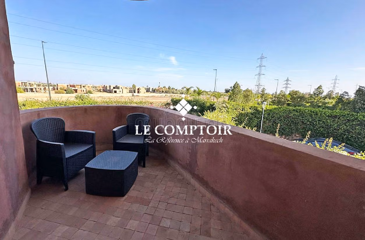 Fabulous villa for sale in Route de Fez. 3 lovely rooms. Storage unit