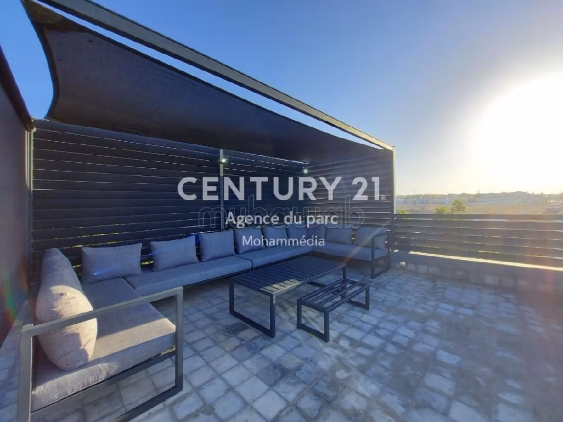 Acquista casa a La Siesta. 4 locali. Arredato