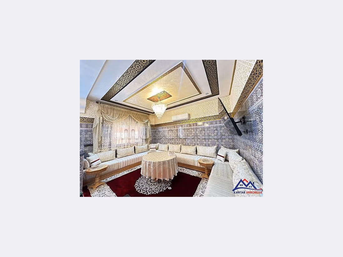 Lujosa villa en alquiler en Route de l'Ourika. Área total 300 m². Espacios verdes, Balcón