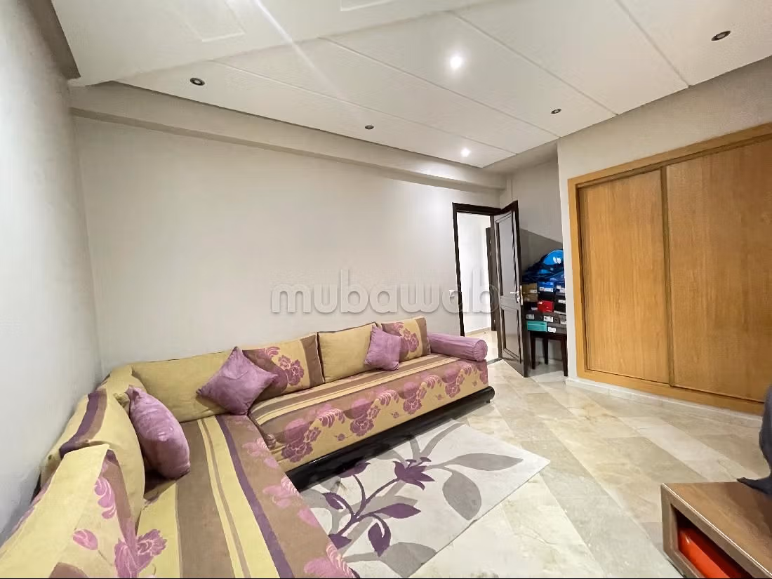 Appartementen om te huren in Val Fleury. Totale oppervlakte 118 m². tv. 