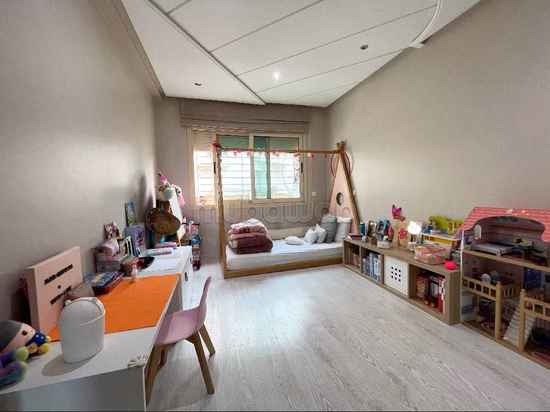 Appartementen om te huren in Val Fleury. Totale oppervlakte 118 m². tv. 