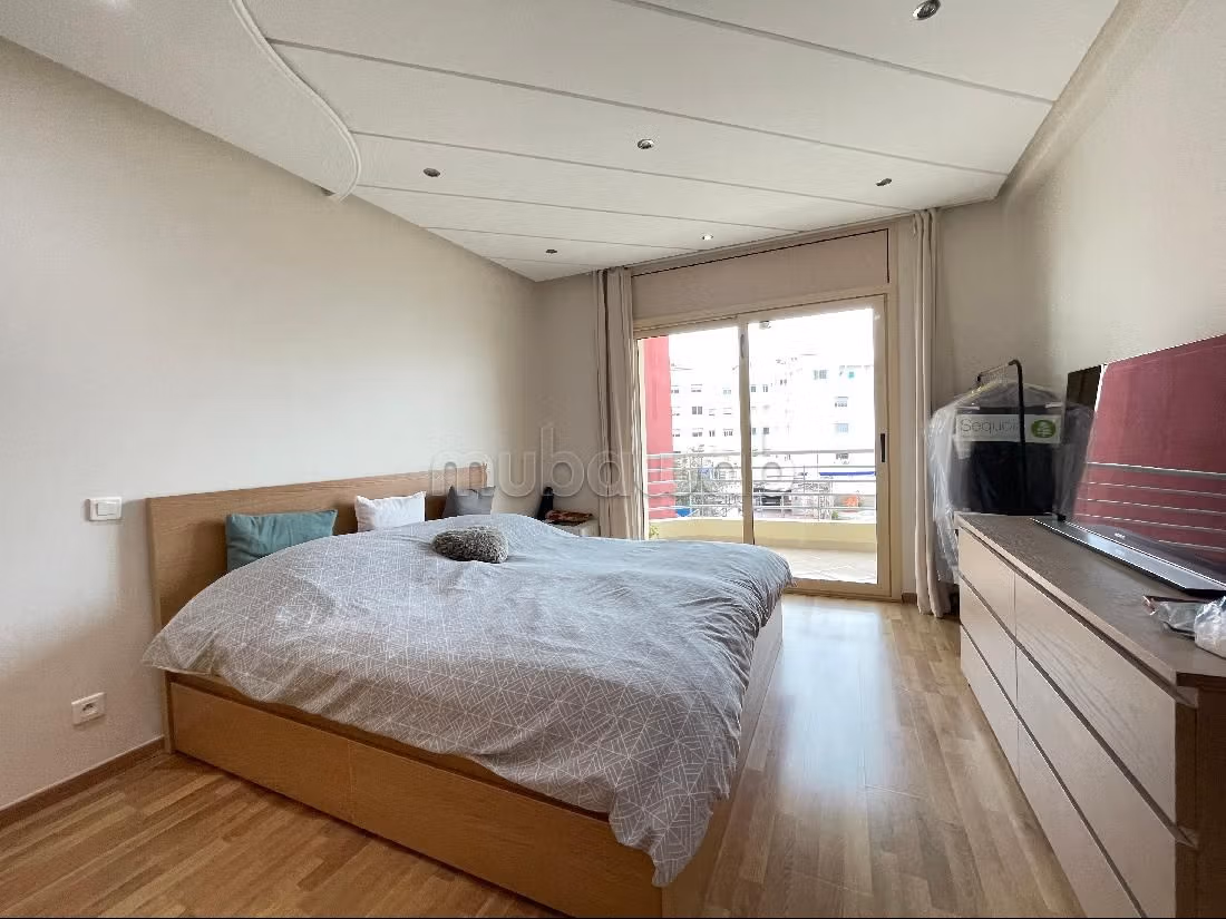 Appartementen om te huren in Val Fleury. Totale oppervlakte 118 m². tv. 