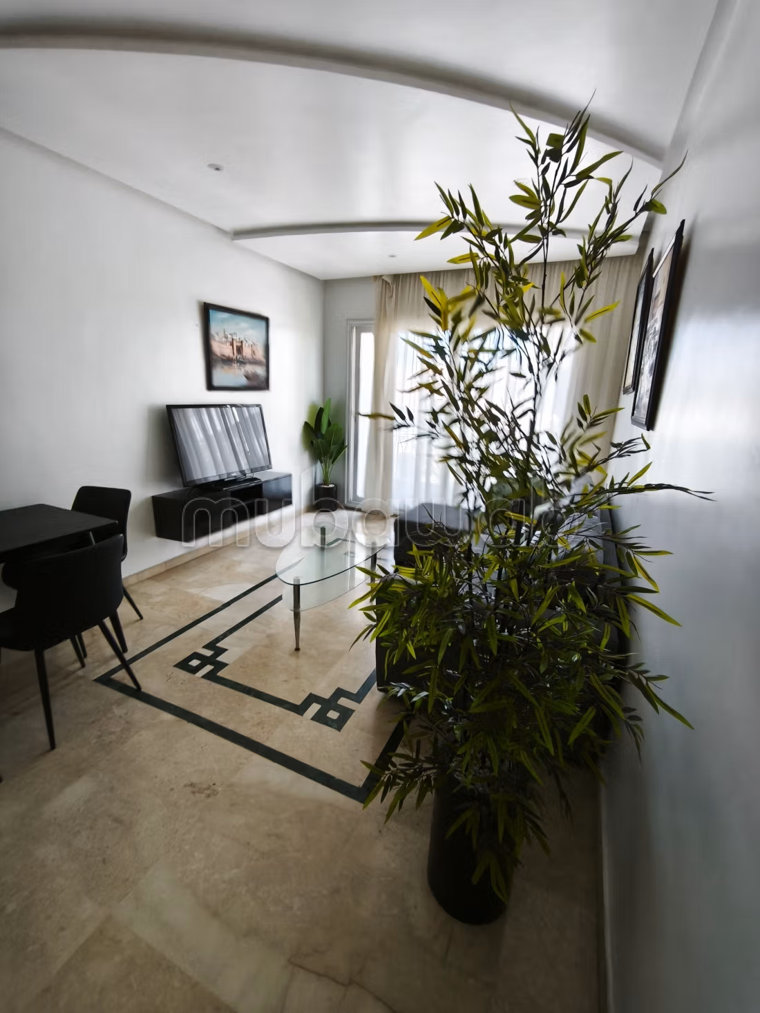 Appartement meublé bien situé — 5