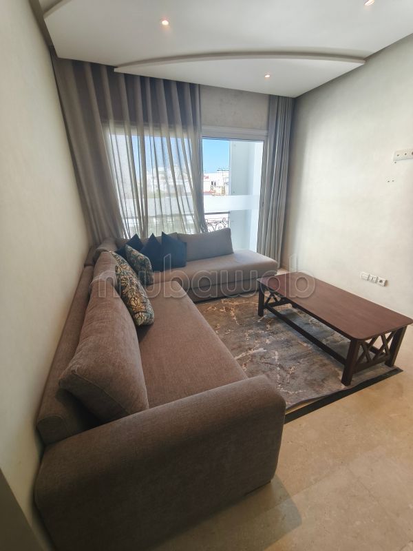 Rent this apartment in Benjdia. 1 lovely room. Ample storage space. 