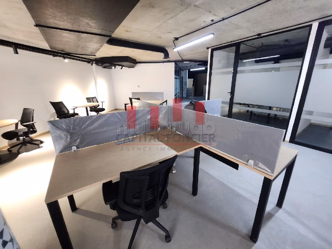 Ufficio in affitto. Superficie totale 500 m²