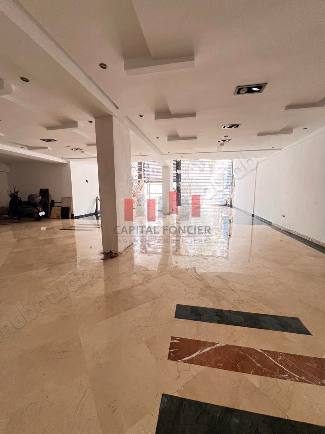 Magnífico restaurante equipado a la venta Anfa