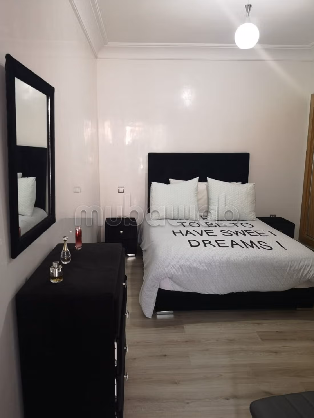 Apartments for rent in Centre Ville. Area of 87 m². Property with swimming pool, Integrated air conditioning. 
