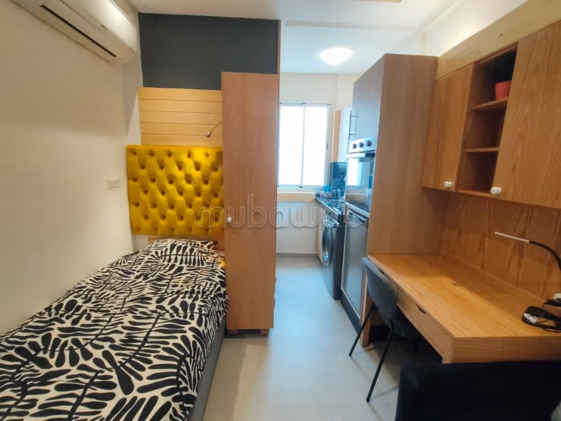 شقة جميلة للكراء ب بوركون الغربي. 1 جزء. مفروشة