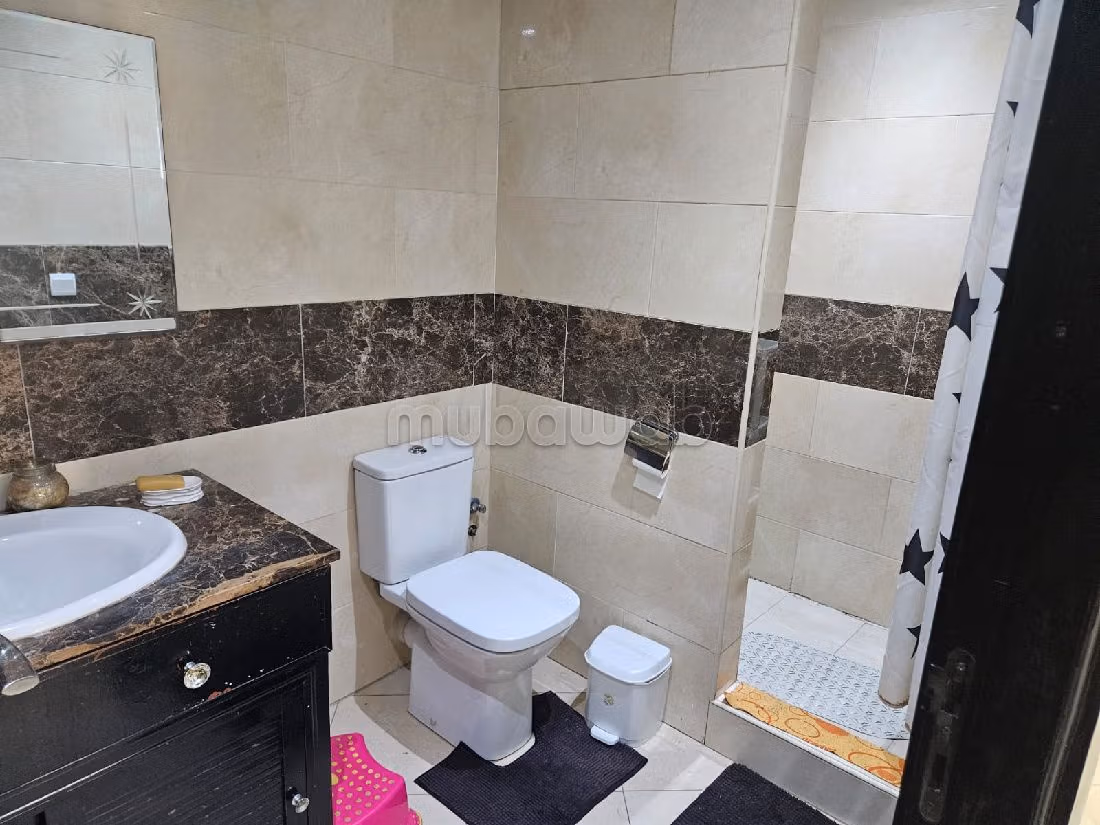 Lovely apartment for rent. 4 large living areas. Fully furnished. 