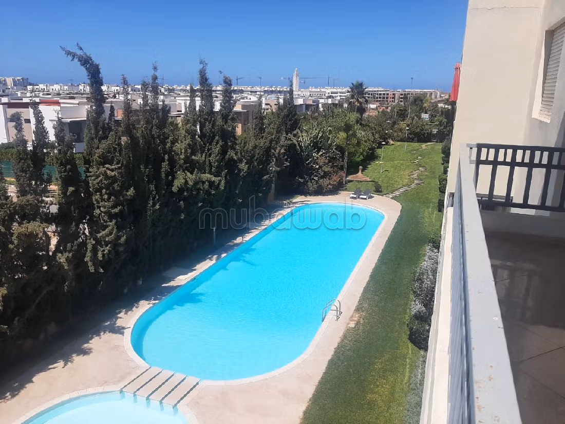 Lovely apartment for rent. 4 large living areas. Fully furnished. 