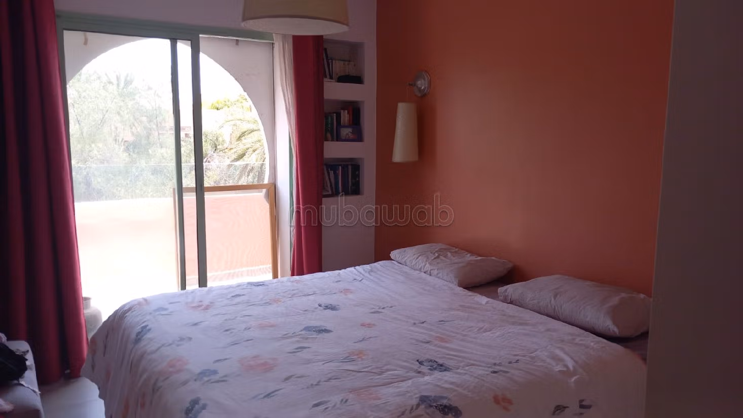 شقة استثنائية في قلب النخيل