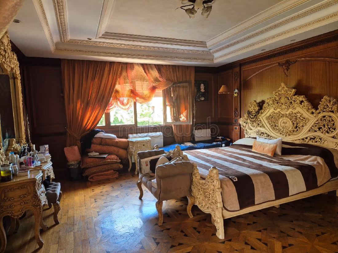 Villa di lusso in vendita a Californie. Superficie 1200 m². Giardino e garage. 