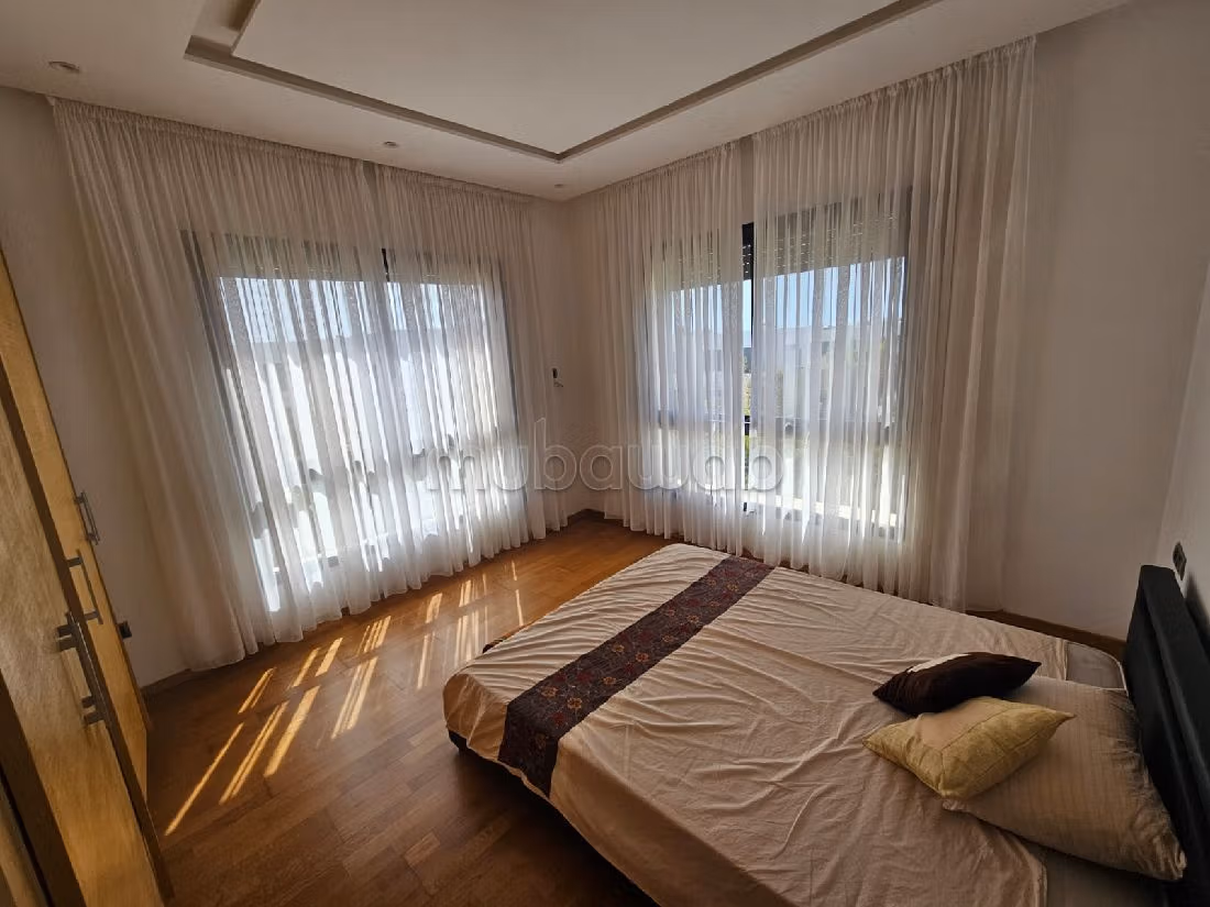 Luxury home for sale. 4 beautiful rooms. Traditional Moroccan living room, Secured neighbourhood. 