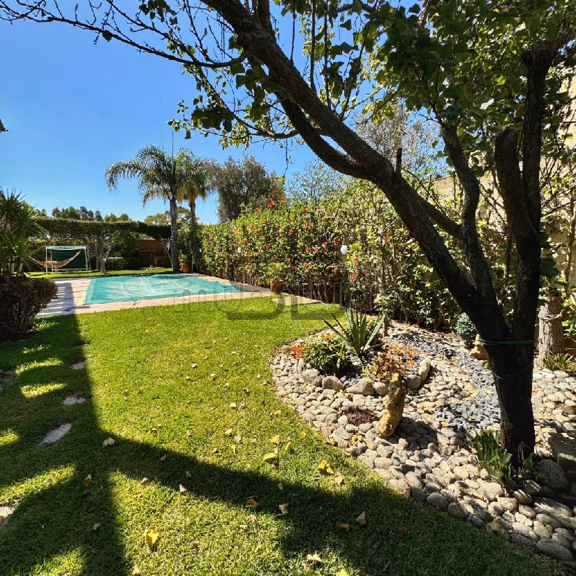 Belle villa à vendre sur Bouskoura