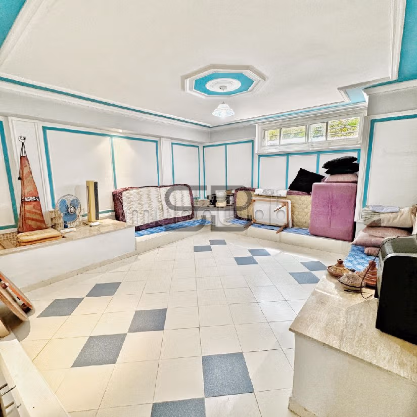 Belle villa à vendre sur Bouskoura