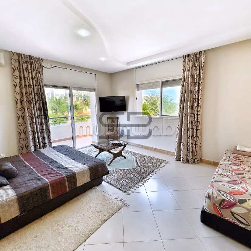 Belle villa à vendre sur Bouskoura