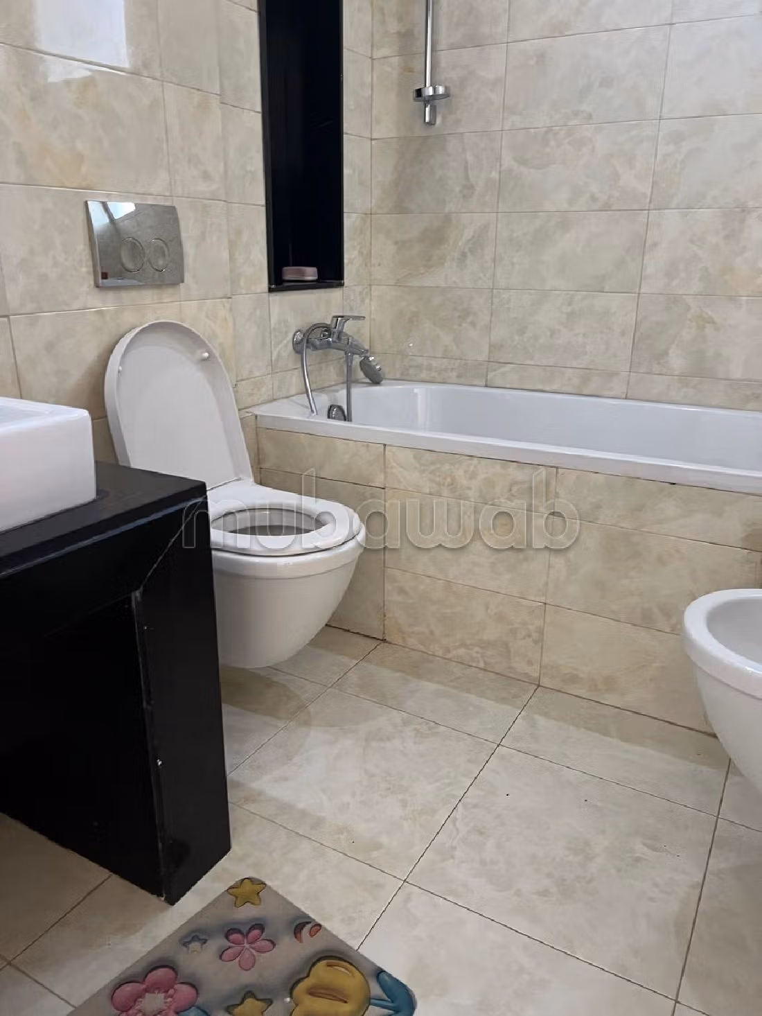 شقة رائعة للإيجار ببوسكورة. المساحة الإجمالية 100 م². مفروشة