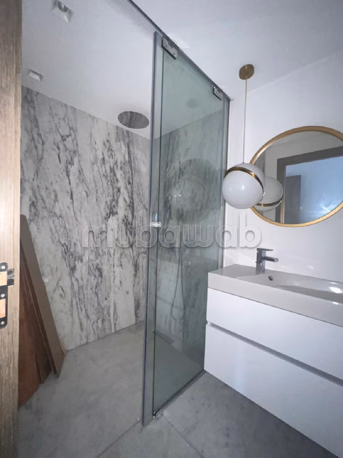 Luxueuse Appartement Avec Piscine City Center