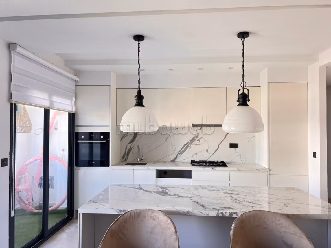 Luxueuse Appartement Avec Piscine City Center