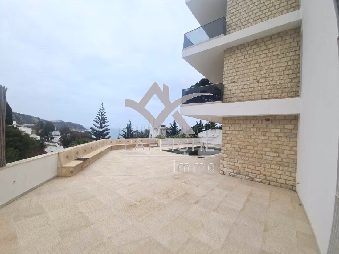 Magnifique villa vue sur mer à Gammarth Ref1862