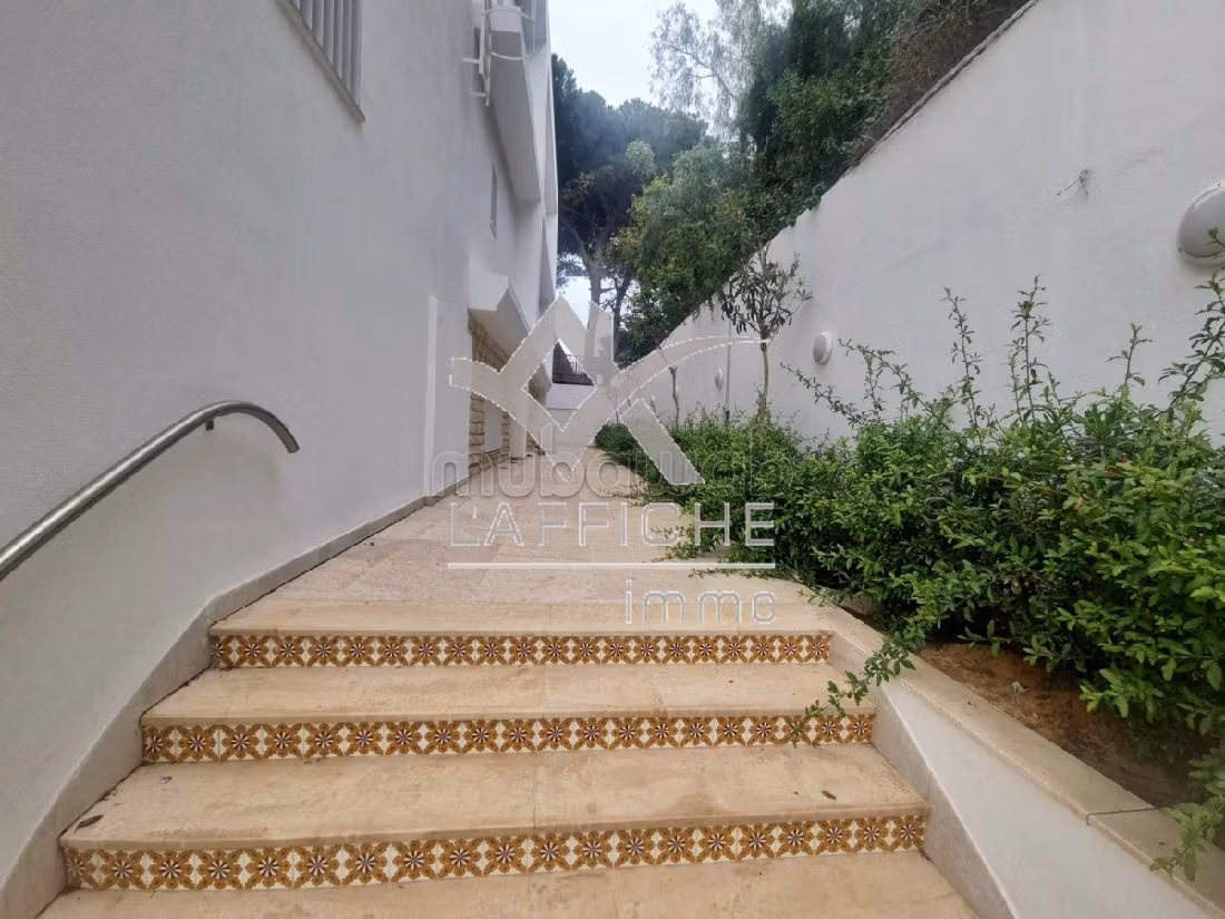 Magnifique villa vue sur mer à Gammarth Ref1862