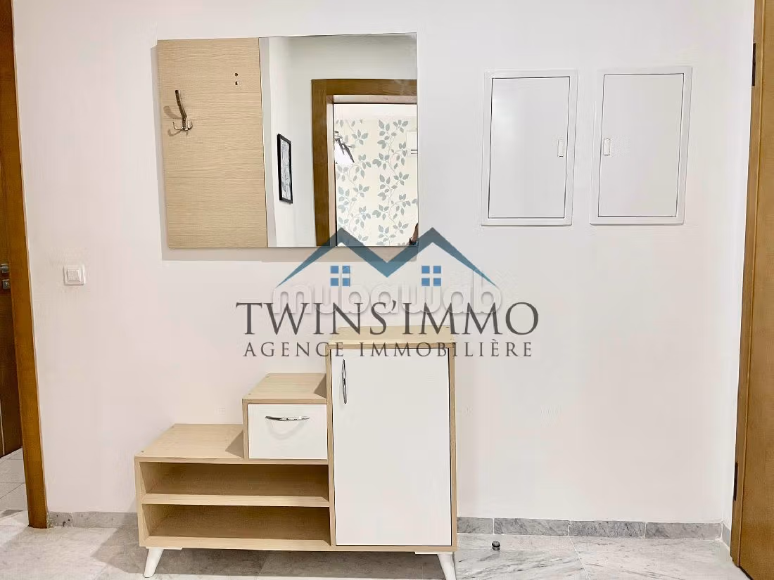 Apartment for rent in Les Jardins de Carthage. Area of 85 m². Cellar