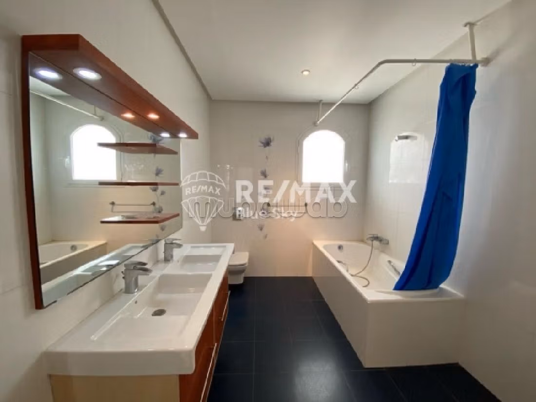 Villa avec piscine à vendre Gammarth Touristique