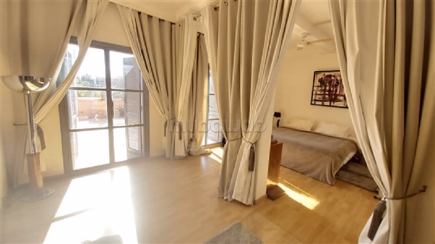 Magnificent villa for sale in Amelkis. Dimension 380 m². New furniture