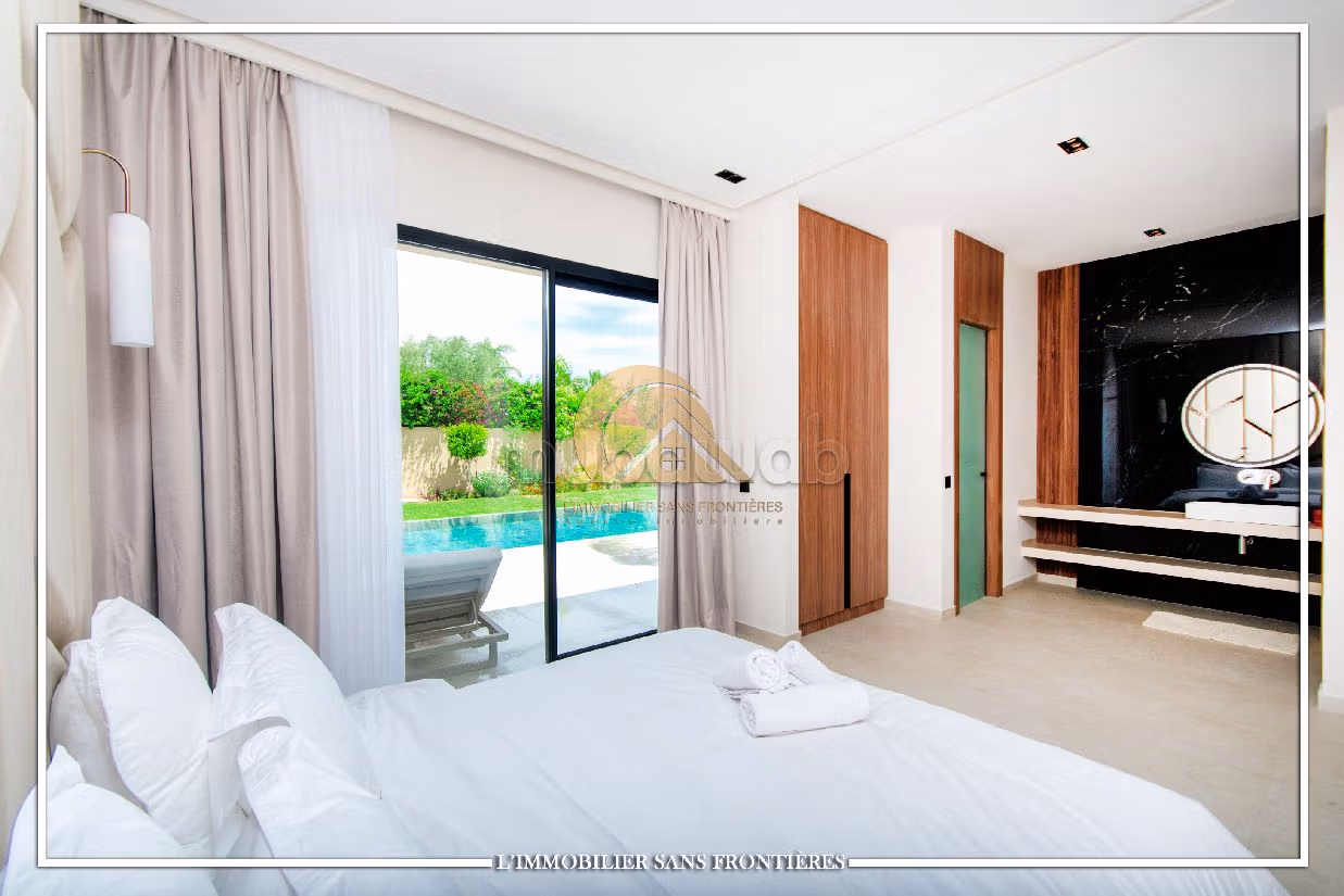 Villa's en luxe woningen huren in Route de Ouarzazate. 5 Ruimtes. Gemeubileerd