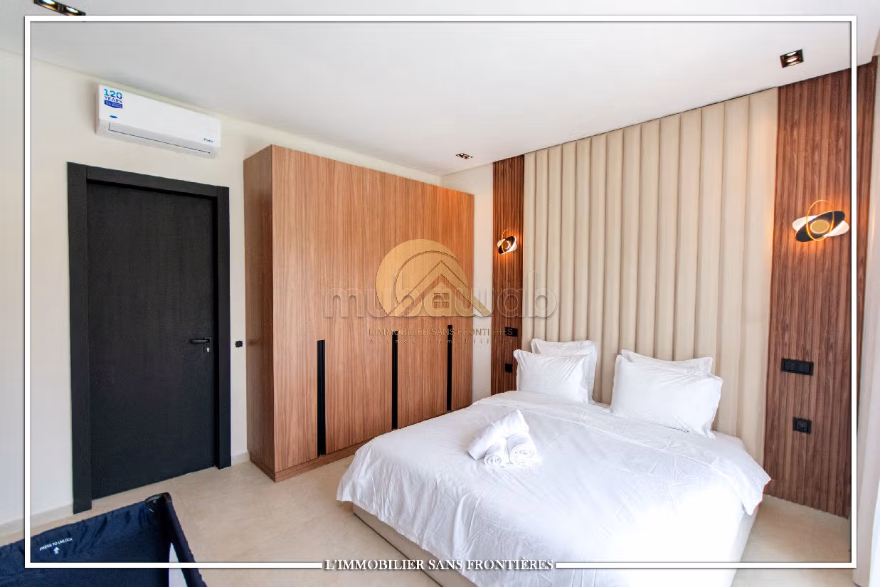 Villa's en luxe woningen huren in Route de Ouarzazate. 5 Ruimtes. Gemeubileerd