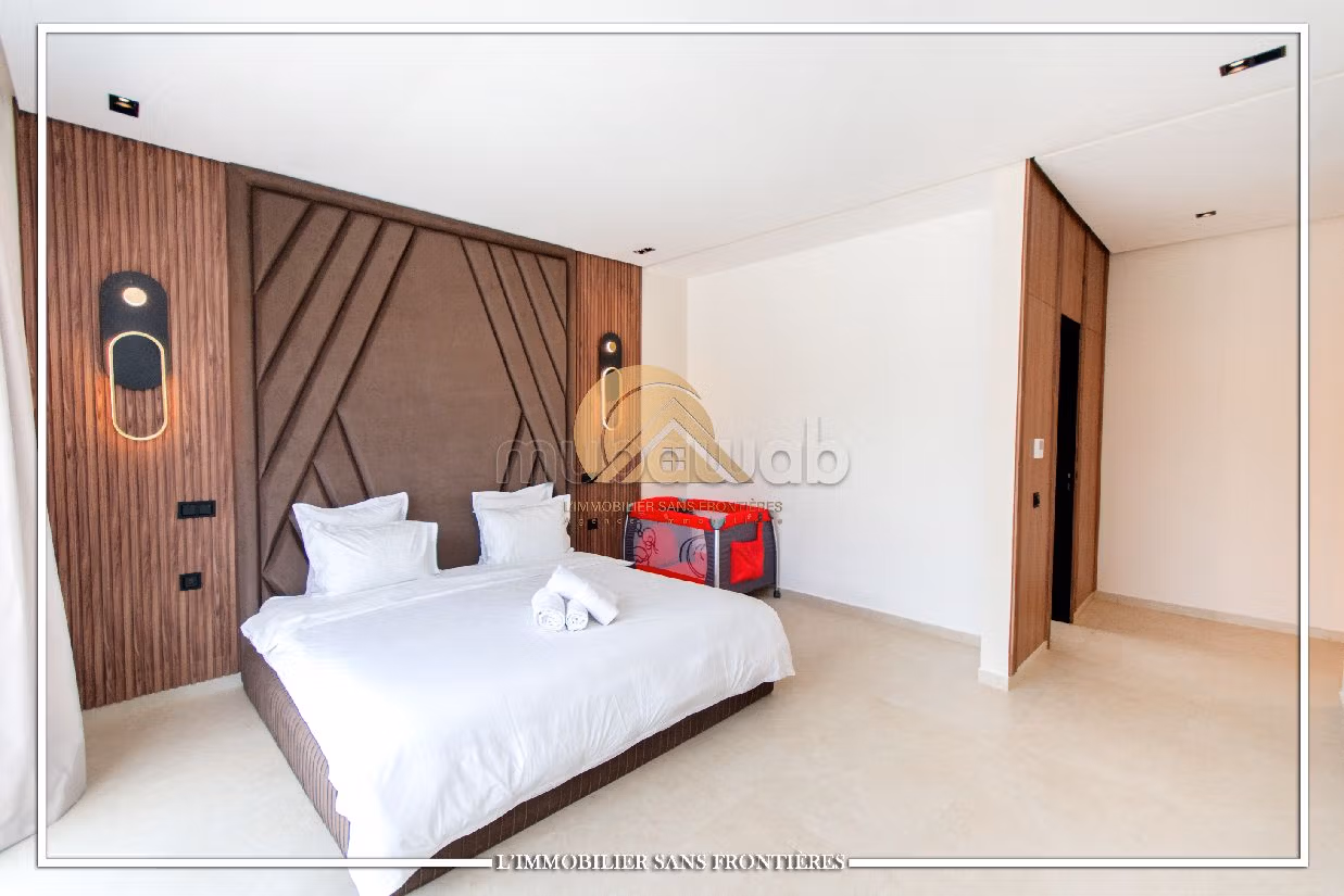 Villa's en luxe woningen huren in Route de Ouarzazate. 5 Ruimtes. Gemeubileerd