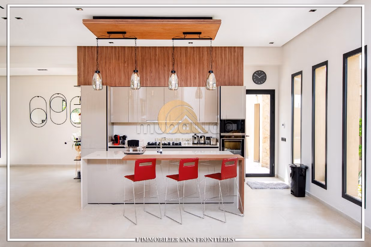Villa's en luxe woningen huren in Route de Ouarzazate. 5 Ruimtes. Gemeubileerd